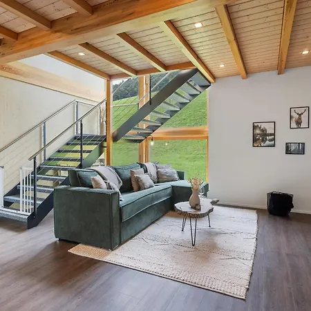 Louisas Loft Gallery Combined Alt St. Johann